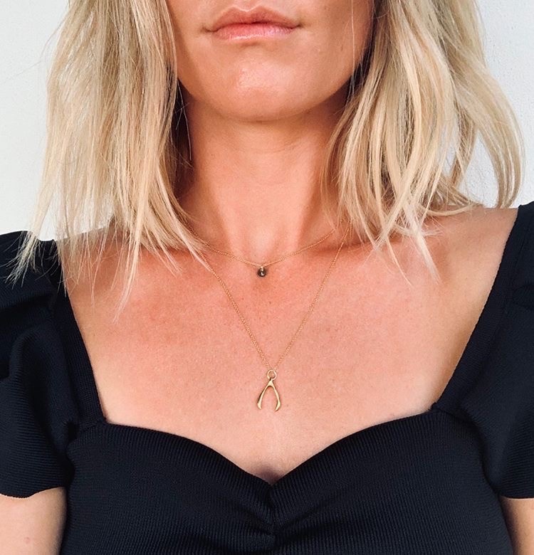 lou black layering set